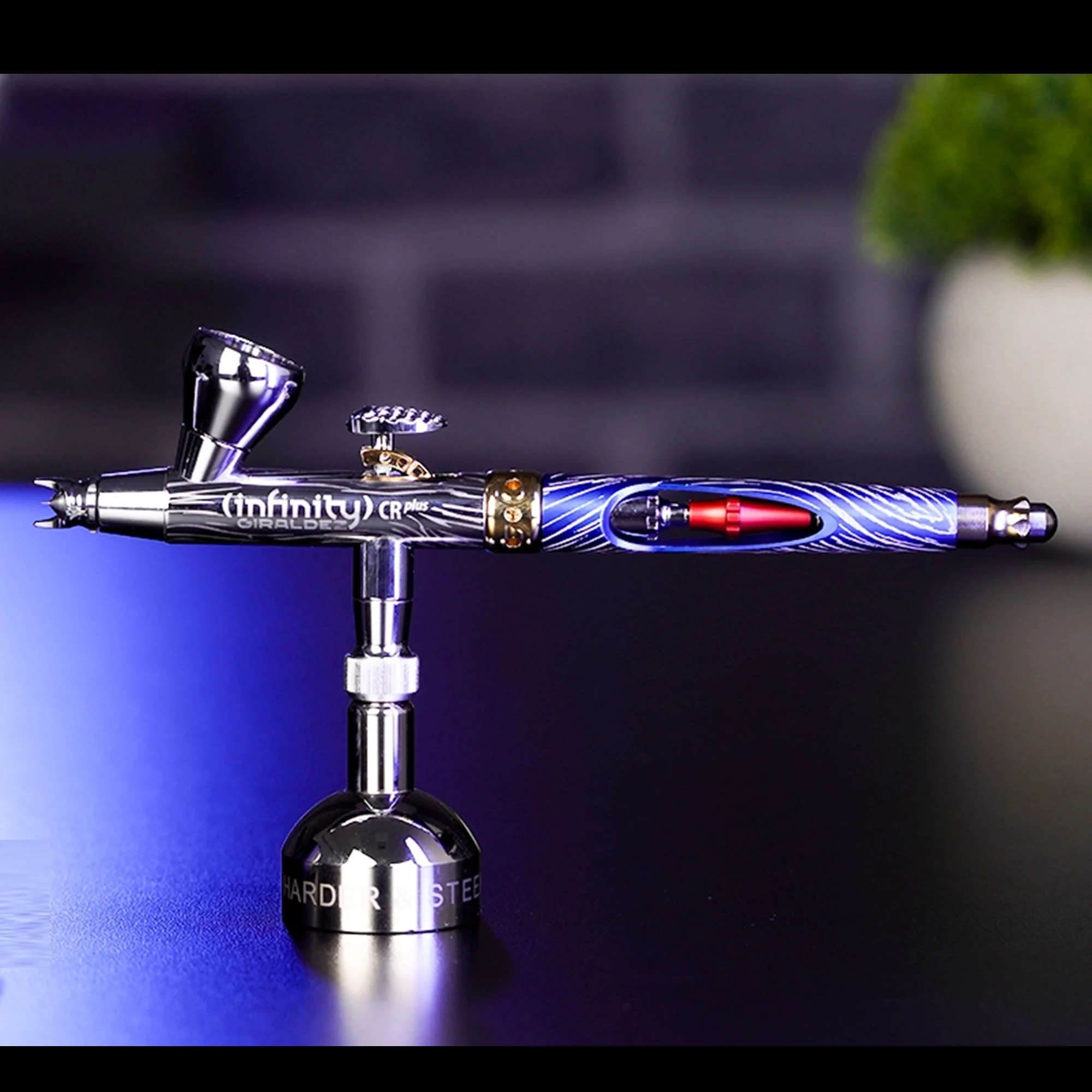 Harder & Steenbeck Giraldez Infinity MkII Solo Airbrush - Image 21